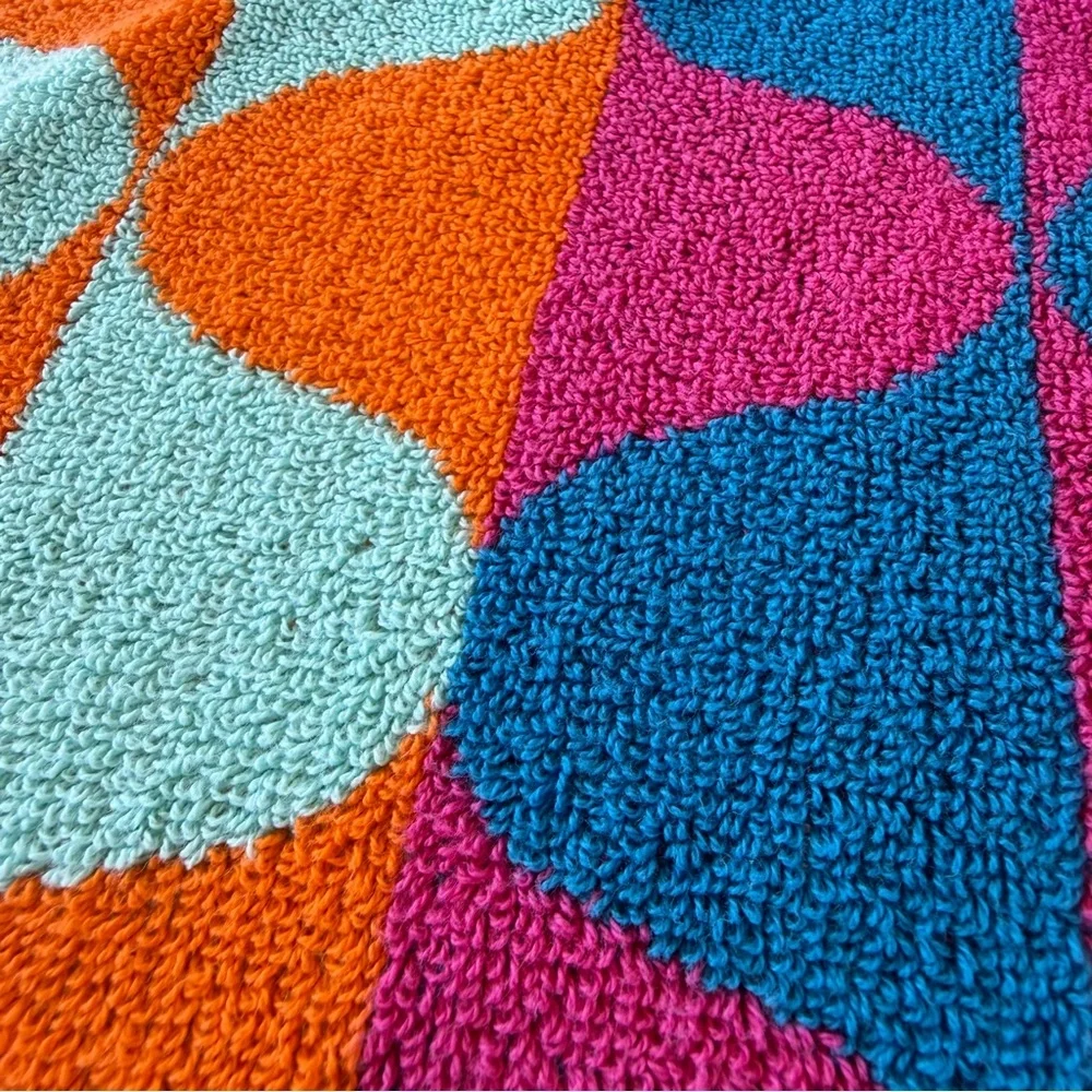 Costco Ogee Striped 100% Cotton Oversized Beach Towel Bright Colorful 39x66 GUC